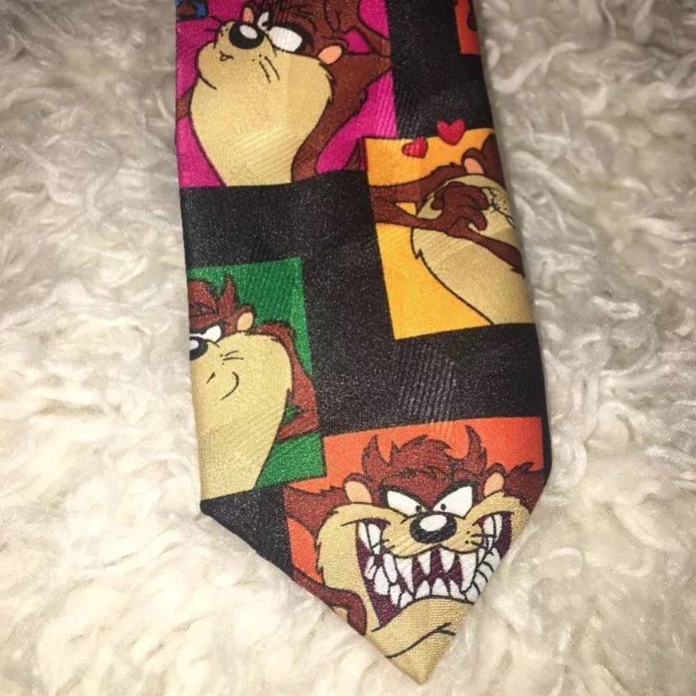 Vintage 1993 Looney Tunes TAZMANIAN DEVIL Tie